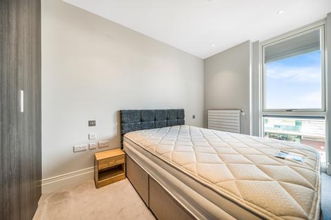 1 bedroom apartment to rent, Queenshurst Square, KT2