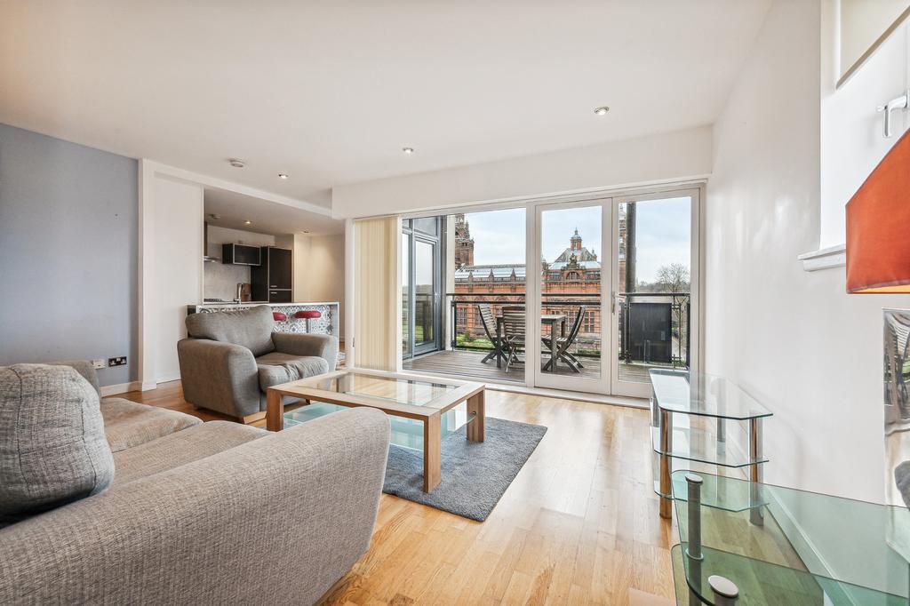 Hastie Street, Flat 3/3, Kelvingrove, Glasgow, G3 8AE 2 bed flat for