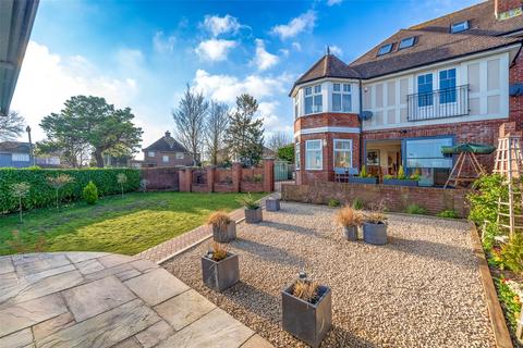 4 bedroom semi-detached house for sale, Hayling Rise, High Salvington, Worthing, West Sussex, BN13