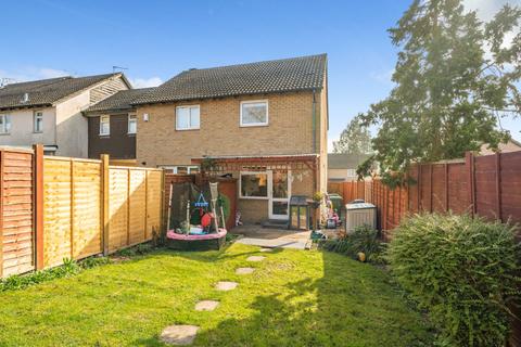 2 bedroom end of terrace house for sale, Derrick Close, Calcot, Reading