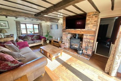 4 bedroom cottage for sale, Three Mile Lane, Whitmore, ST5
