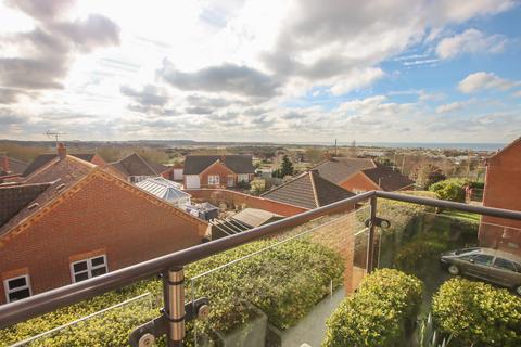 3 bedroom apartment for sale, Redgate Heights, Hunstanton