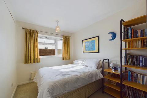 Flat 6, Perry House Chislehurst Road, Sidcup, DA14 6BE