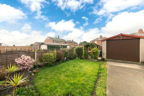 4 bedroom semi-detached house for sale, Bywell Road, Dewsbury, WF12