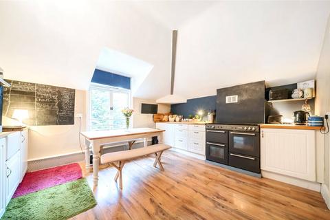 3 bedroom apartment for sale - Shortlands Road, Bromley
