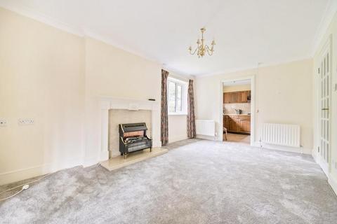 2 bedroom detached bungalow for sale, Henley On Thames,  Oxfordshire,  RG9