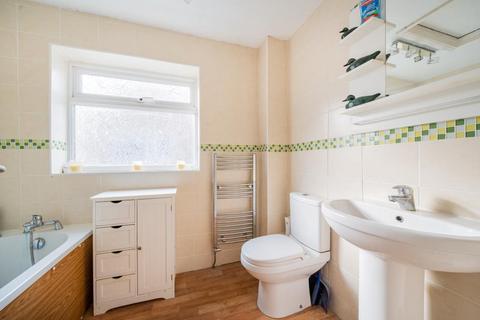 3 bedroom semi-detached house for sale, Cannock Road,  Aylesbury,  HP20