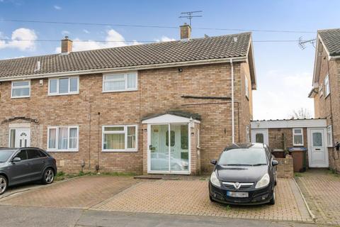 3 bedroom semi-detached house for sale, Cannock Road,  Aylesbury,  HP20