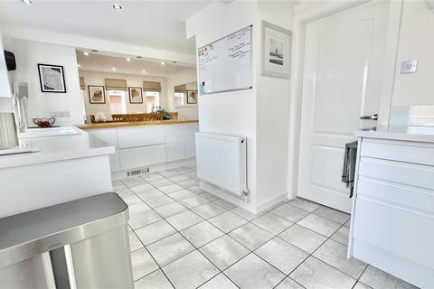 4 bedroom detached house for sale, Kinnerton Close, Moreton, Wirral, CH46