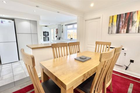 4 bedroom detached house for sale, Kinnerton Close, Moreton, Wirral, CH46