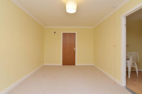 2 bedroom flat for sale, John Ker Court 42/13 Polwarth Gardens, Polwarth, Edinburgh, EH11 1LN