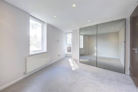 3 bedroom flat for sale, Firecrest Drive, Hampstead, London