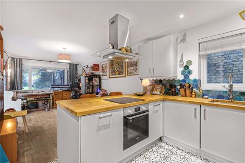 2 bedroom apartment for sale, Culverley Road, London, SE6