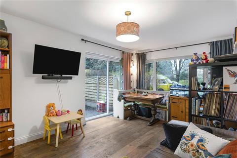 2 bedroom apartment for sale, Culverley Road, London, SE6