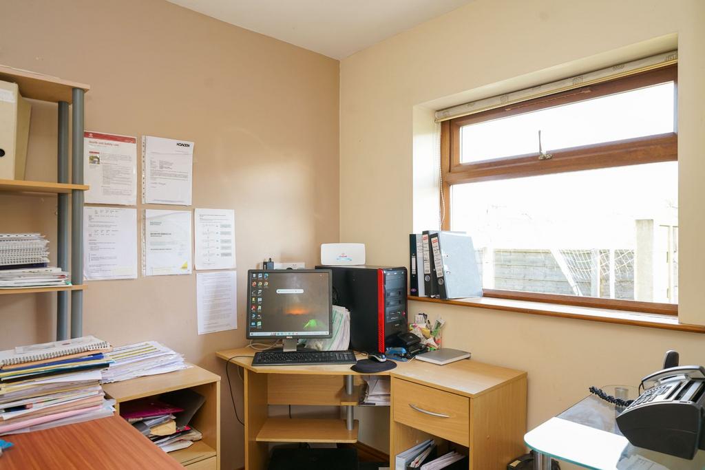 Photograph 28