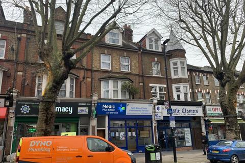 1 bedroom flat to rent, Castle Hill Parade, Ealing, London, W13