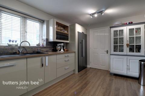 24 Havensfield Drive, Tean, Stoke-on-trent, ST10 4RR