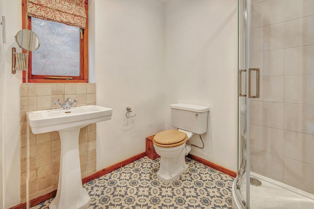 Ensuite