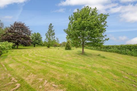 Hillyfields Bockleton Road, Oldwood, Tenbury Wells, WR15 8PW
