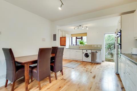 3 bedroom semi-detached house to rent, Cumberland Road, London, E13