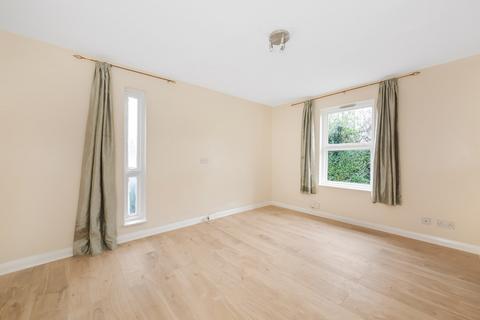 Studio for sale - Shinners Close, South Norwood