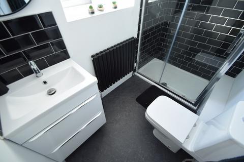 5 Camargue Fold, Bradford, BD2 1HB