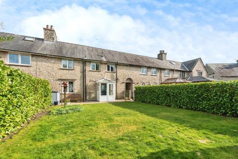 3 bedroom terraced house for sale, 28 Castle Grove, Kendal, LA9 7AY