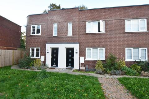 2 bedroom terraced house for sale, Petersfield Road, Hall Green
