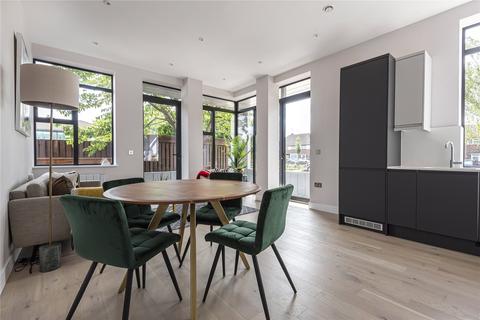 Flat 18, Wells Court Albert Drive, Woking, GU21 5UB