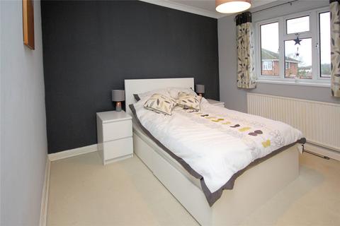 18 Loop Road, Woking, GU22 9BQ