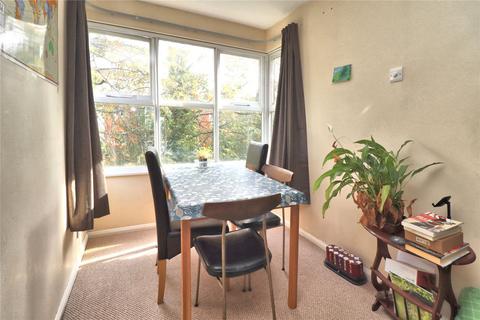 14 Carmel Close, Woking, GU22 7XQ