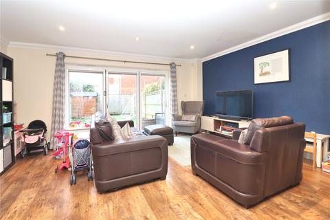 2 Cricketers Close, Woking, GU22 9LA