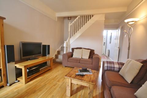 2 bedroom terraced house to rent - Clarendon Park Road, LE2, Leicester