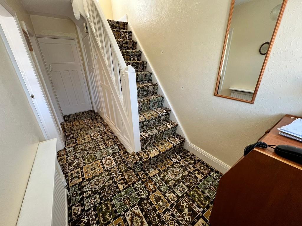 Mansfield Road, Skegby, Nottinghamshire 3 bed semidetached house for