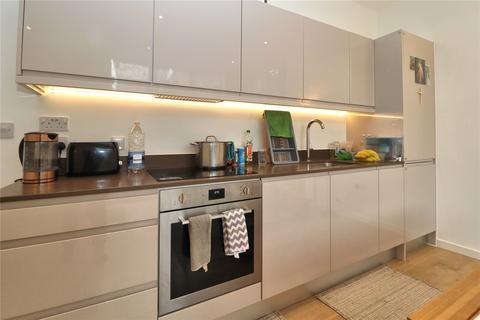 1 bedroom flat for sale, River Court, Woking GU21