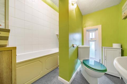 1 bedroom flat for sale, Wych Hill Rise, Surrey GU22