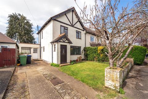 22 Apers Avenue, Woking, GU22 9NB