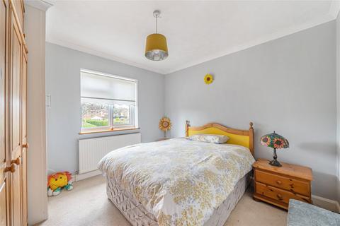 22 Apers Avenue, Woking, GU22 9NB