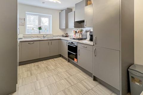 18 Amazon Way, Westbury, BA13 4FJ