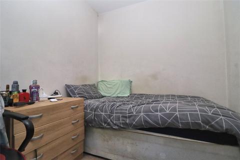 Flat 5, Pinewood Court Boundary Road, Woking, GU21 5BS