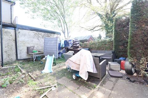 Flat 5, Pinewood Court Boundary Road, Woking, GU21 5BS