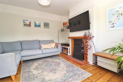 66 Rydens Way, Woking, GU22 9DN