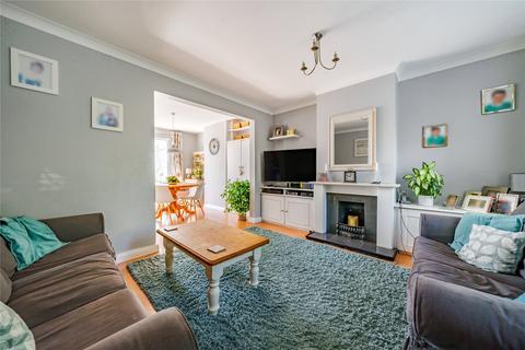 2 Winston Way, Old Woking, Woking, GU22 9HR