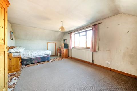 8a Downsview Avenue, Woking, GU22 9BT