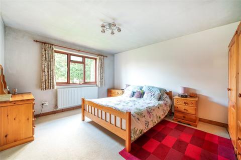 8a Downsview Avenue, Woking, GU22 9BT
