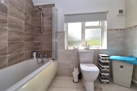 187 Rydens Way, Woking, GU22 9DQ