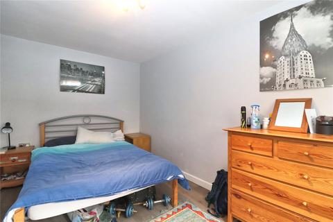 1 bedroom flat for sale - Woking, Surrey GU22