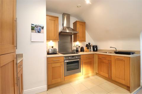 2 bedroom flat for sale, Maybury Place, Woking GU22