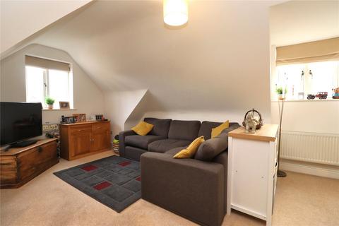 2 bedroom flat for sale, Maybury Place, Woking GU22