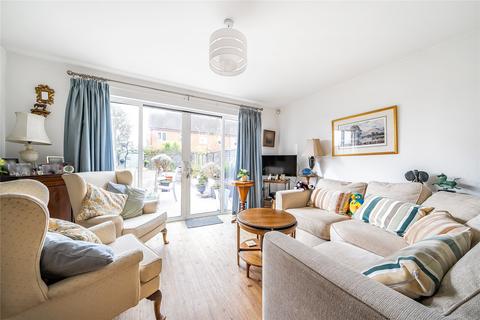 5 Browne Close, Woking, GU22 8LJ